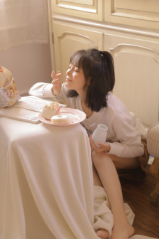 泽井芽衣在线